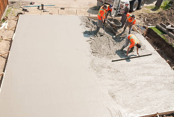 Best Commercial Concrete Contractor  in Putney, GA